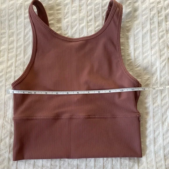 LULULEMON- Power Pivot Ribbed Tank. - Picture 4 of 5